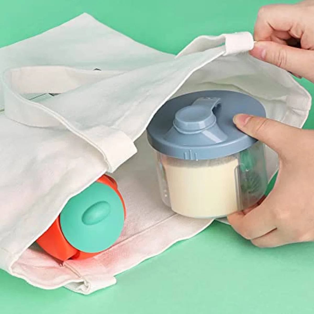 2PCS Baby Milk Powder Formula Dispenser,Toddlers Outdoor