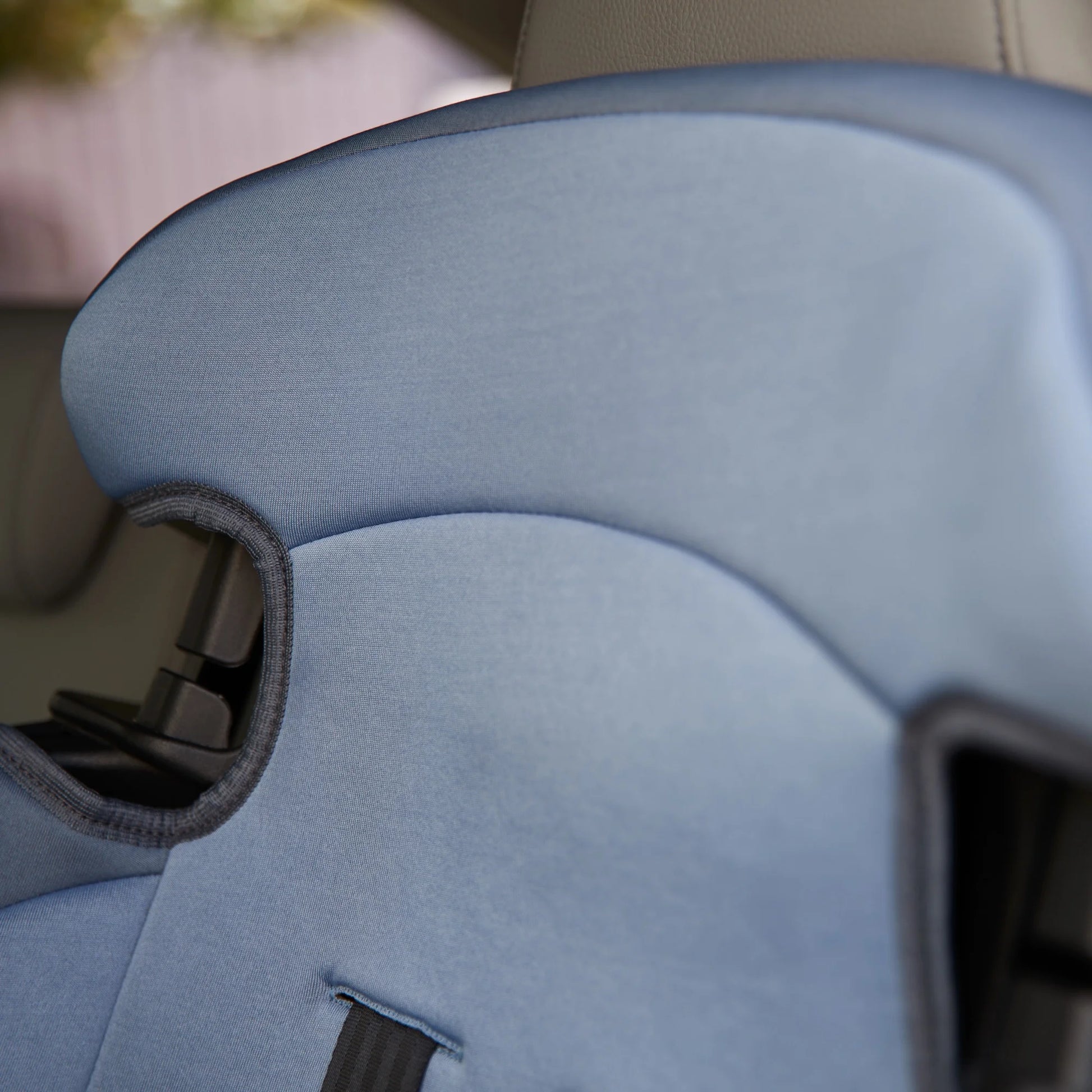 Finale DX 2-In-1 Booster Car Seat, Organic Waves